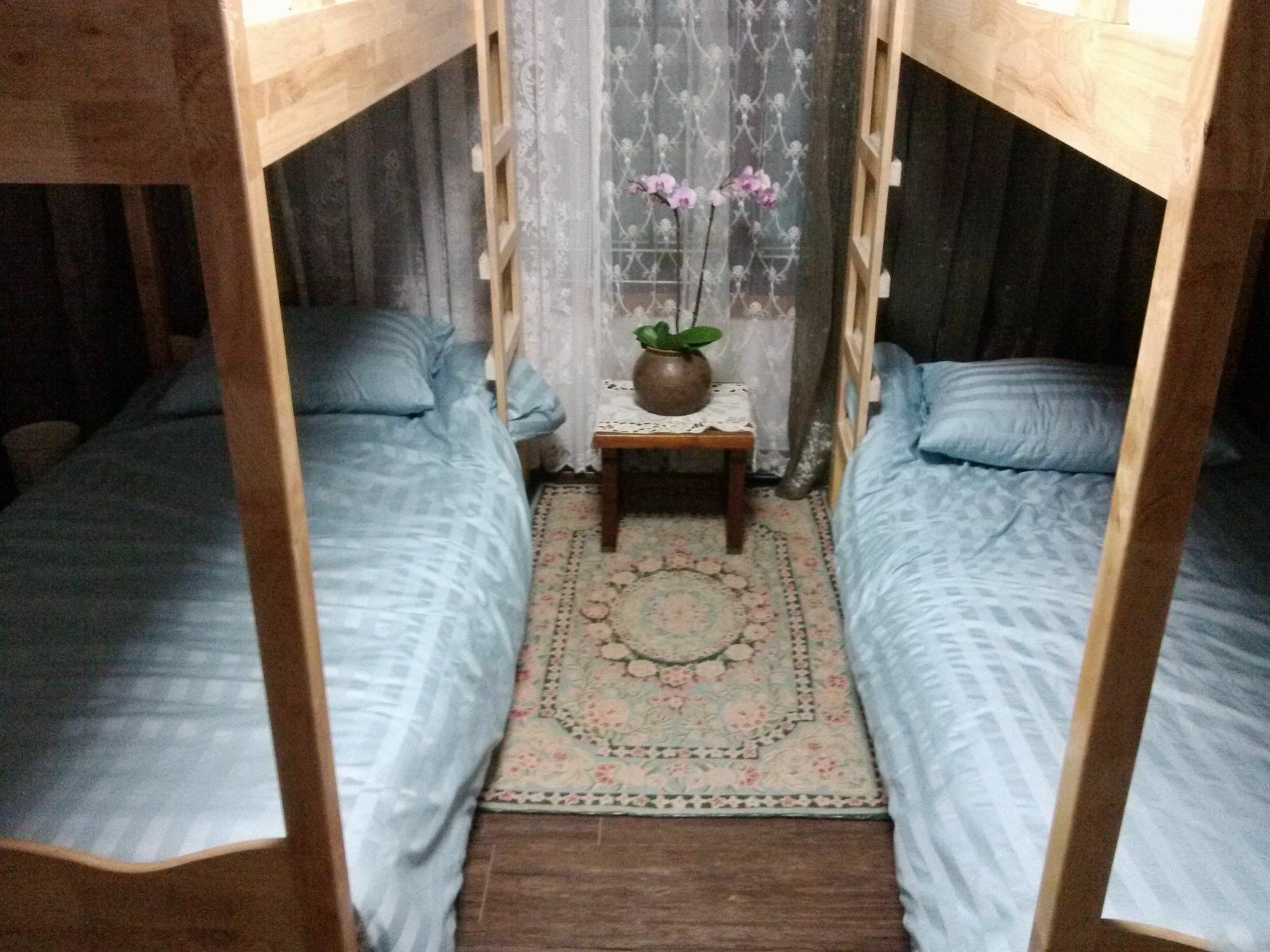 K Star Road Guesthouse - Hostel โซล ภายนอก รูปภาพ